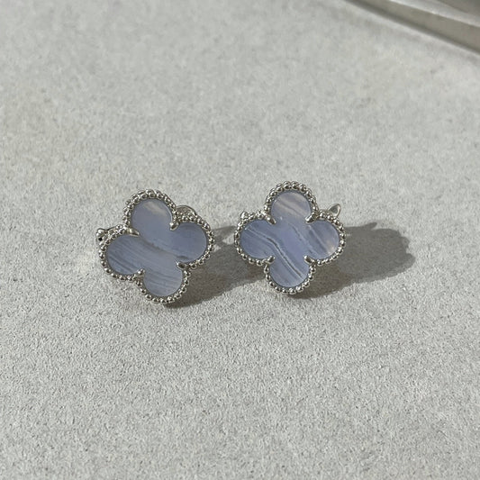 [Lumi Jewellery]CLOVER CHALCEDONY SILVER STUD EARRINGS