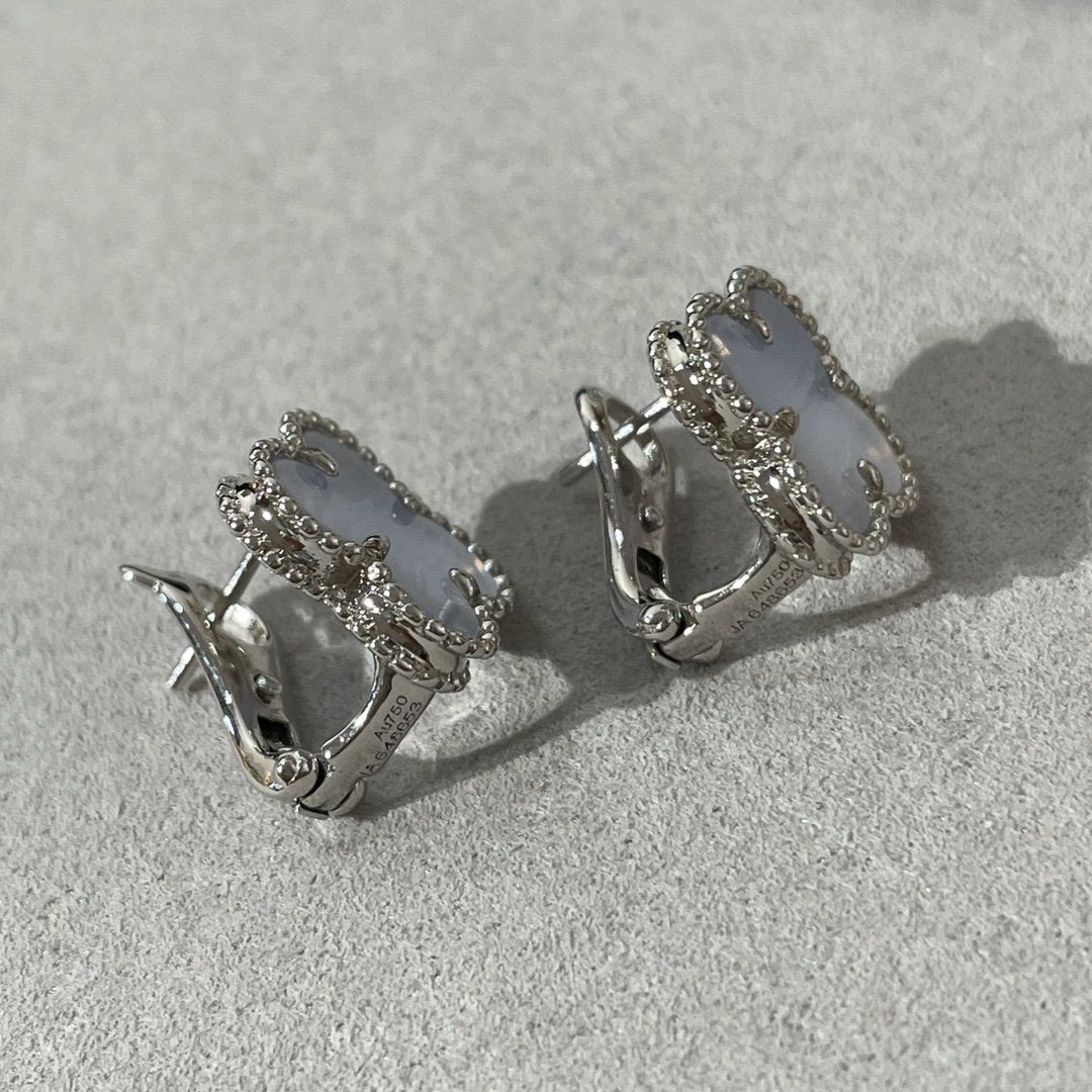[Lumi Jewellery]CLOVER CHALCEDONY SILVER STUD EARRINGS
