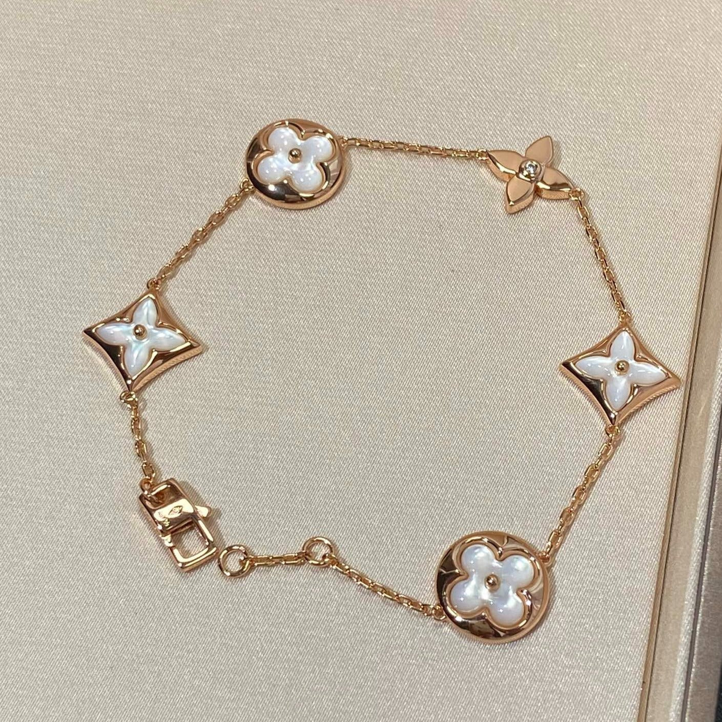 [Lumi Jewellery]STAR AND SUN 5 MOTIF MOP PINK GOLD BRACELET