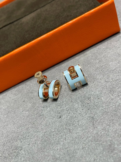 [Lumi Jewellery]POP H SKY BLUE STUD EARRINGS
