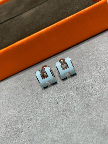 [Lumi Jewellery]POP H SKY BLUE STUD EARRINGS
