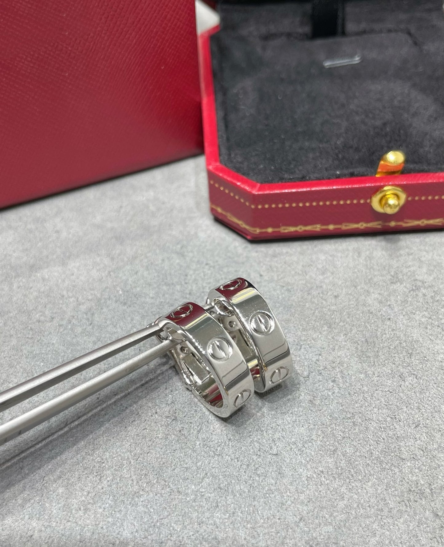 [Lumi Jewellery]LOVE 5.5MM EARRINGS
