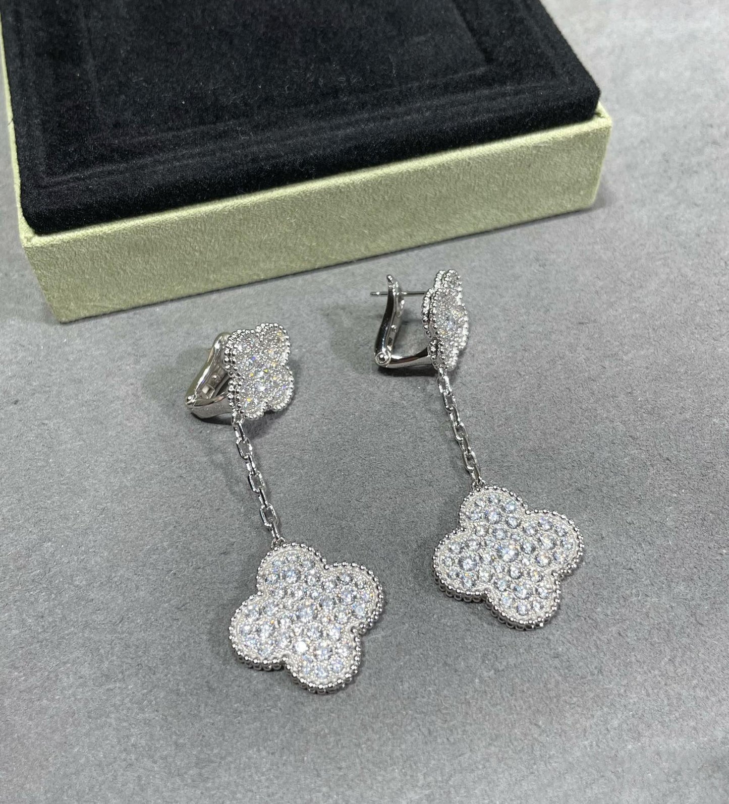 [Lumi Jewellery]CLOVER 2 MOTIFS DIAMOND PAVED SILVER EARRINGS