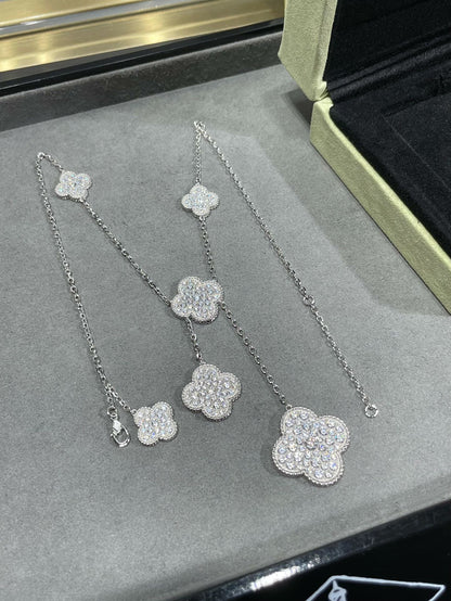 [Lumi Jewellery]CLOVER 6 MOTIF DIAMOND PAVED NECKLACE