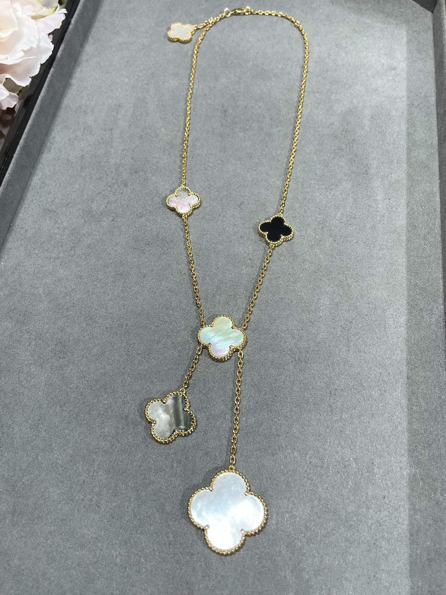 [Lumi Jewellery]CLOVER 6 MOTIF MOP ONYX GOLD NECKLACE