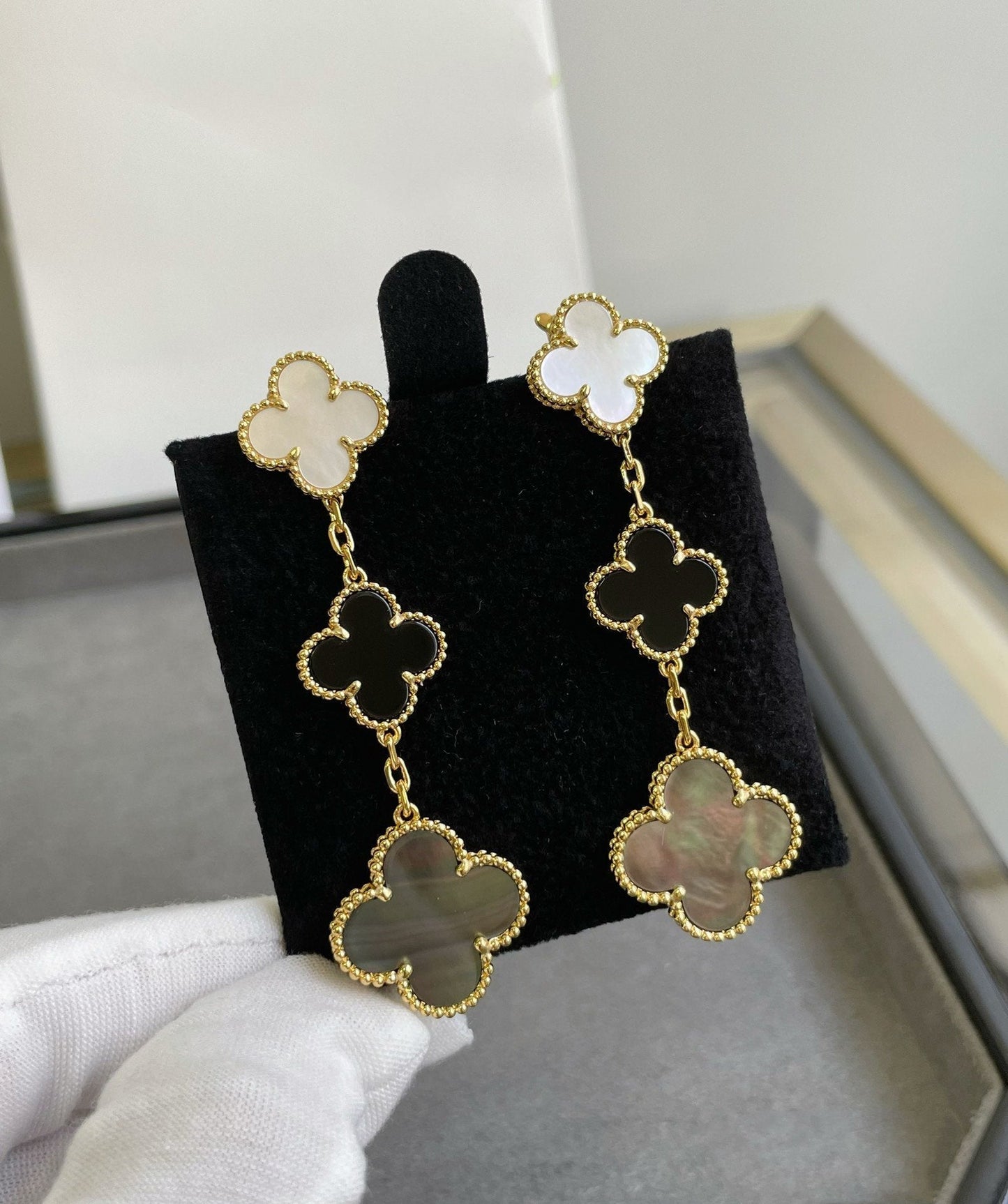 [Lumi Jewellery]CLOVER 3 MOTIF MOP ONYX DARK MOP PINK GOLD EARRINGS