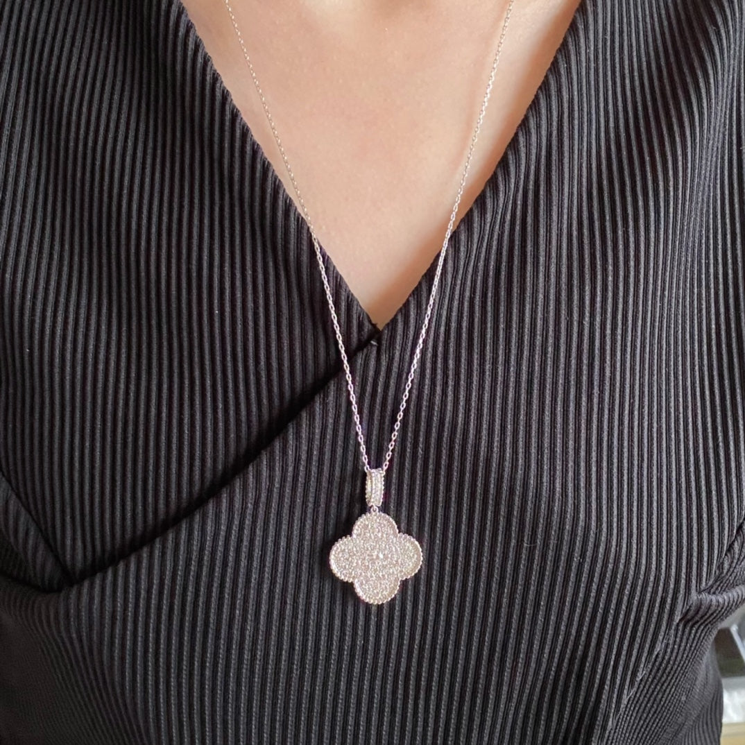 [Lumi Jewellery]CLOVER 25MM LARGE PEDANT DIAMOND PAVED LONG NECKLACE