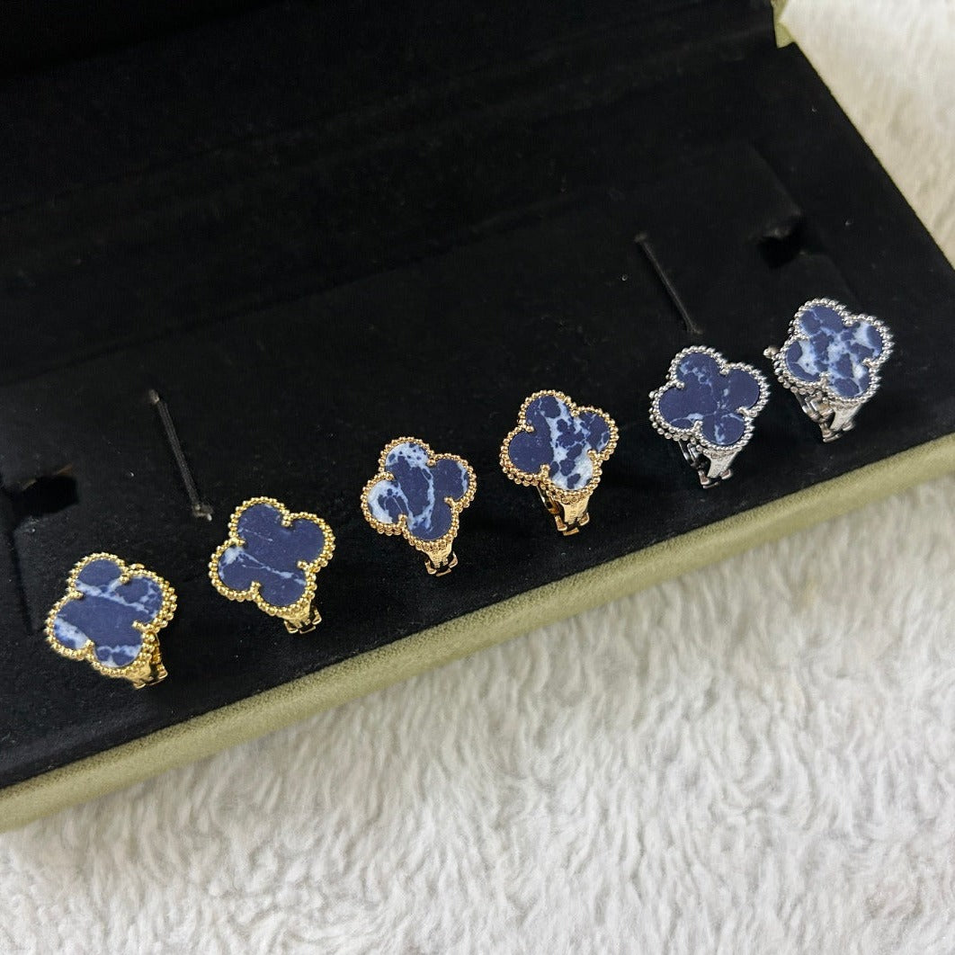 [Lumi Jewellery]CLOVER PIETERSITE MEDIUM STUD EARRINGS