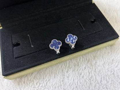[Lumi Jewellery]CLOVER PIETERSITE MEDIUM STUD EARRINGS