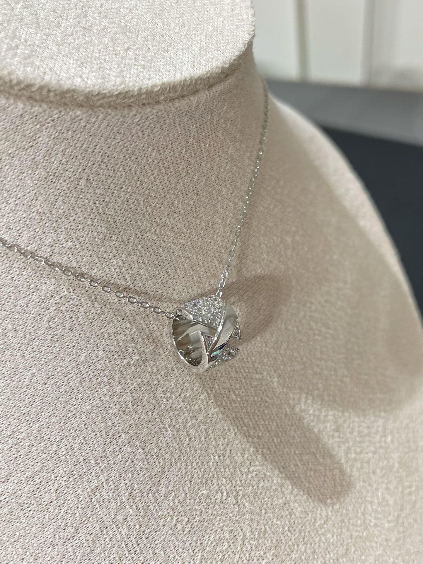 [Lumi Jewellery]LIENS EVIDENCE DIAMOND PAVED NECKLACE