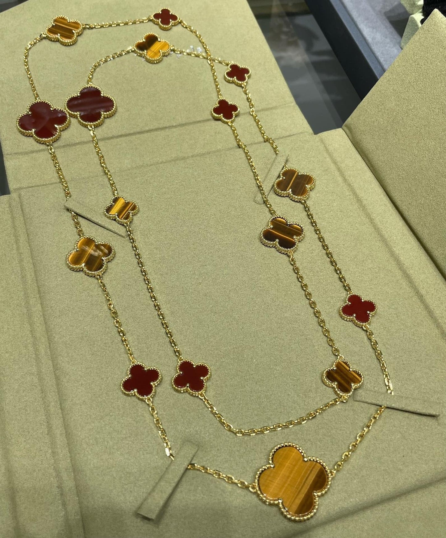 [Lumi Jewellery]CLOVER 16 MOTIF CARNELIAN TIGER EYE ROSE GOLD NECKLACE