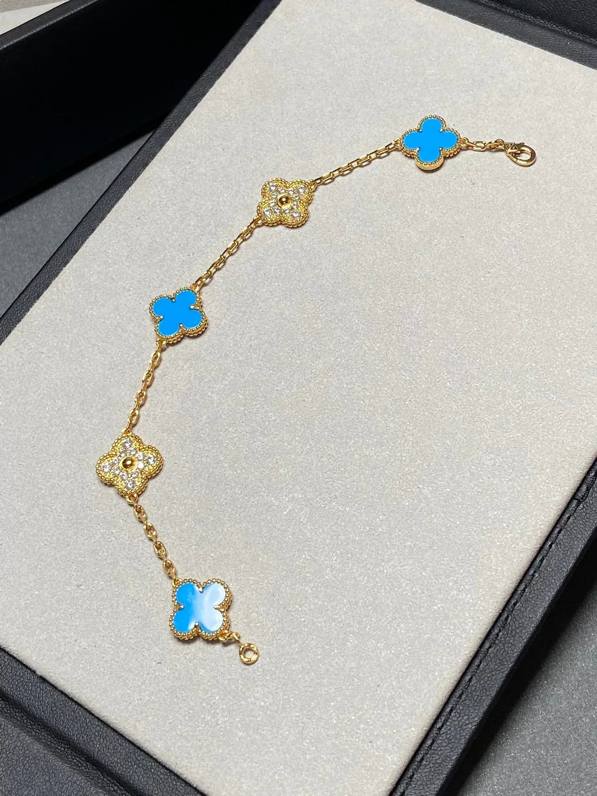[Lumi Jewellery] CLOVER 5 MOTIF BLUE AGATE BRACELET COLLECTION