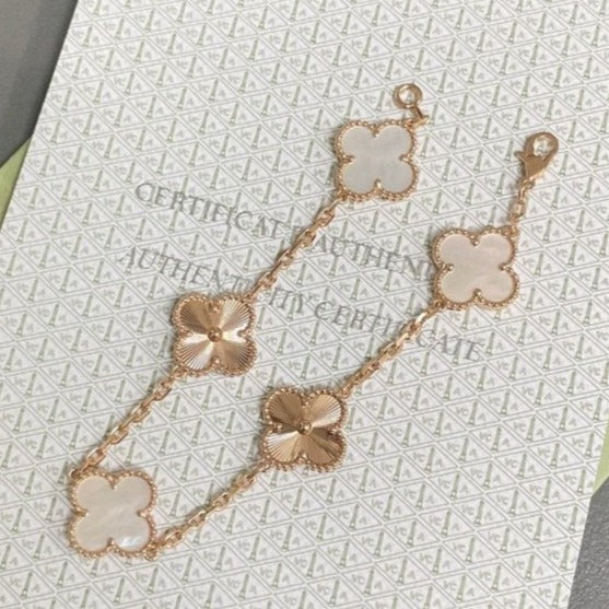 [Lumi Jewellery]CLOVER WHITE PEARL MOP 5 MOTIF BRACELET COLLECTION