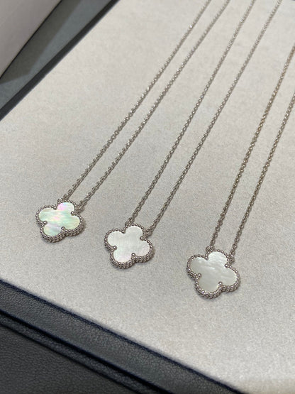 [Lumi Jewellery]CLOVER MEDIUM SILVER WHITE MOP NECKLACE