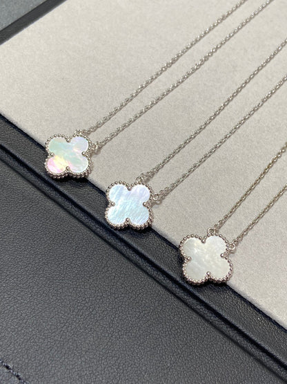 [Lumi Jewellery]CLOVER MEDIUM SILVER WHITE MOP NECKLACE