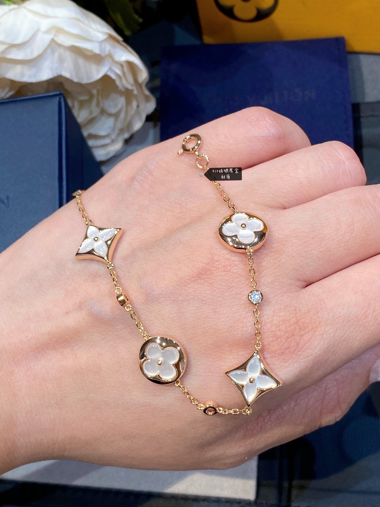 [Lumi Jewellery]STAR AND SUN 4 MOTIF WHITE MOP PINK GOLD BRACELET
