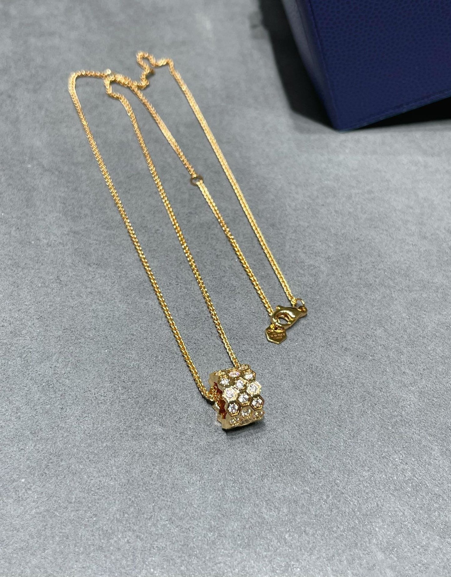 [Lumi Jewellery]BEE LOVE DIAMOND PAVED 3 ROW NECKLACE