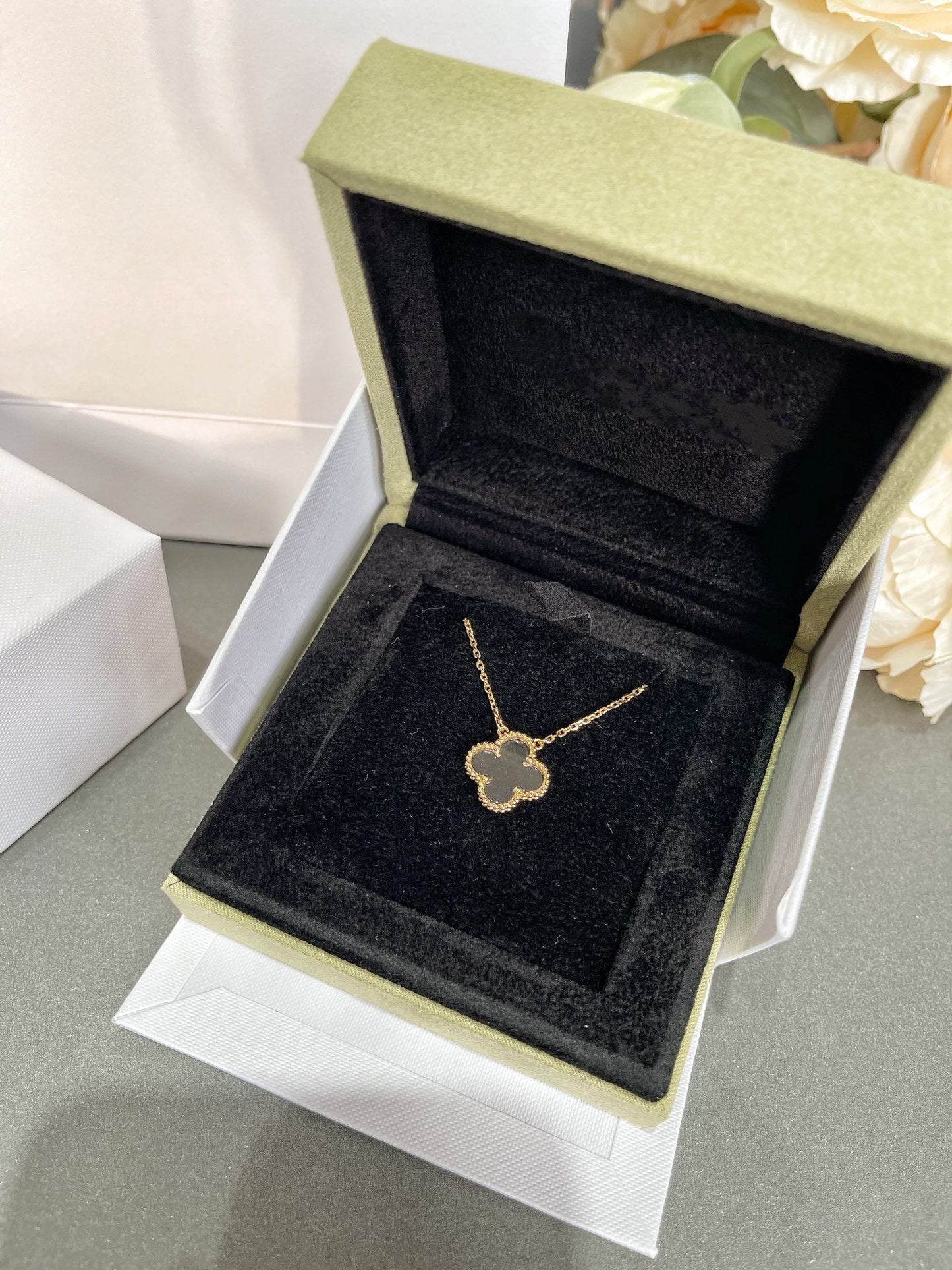 [Lumi Jewellery]CLOVER ROCK CRYSTAL ROSE GOLD NECKLACE