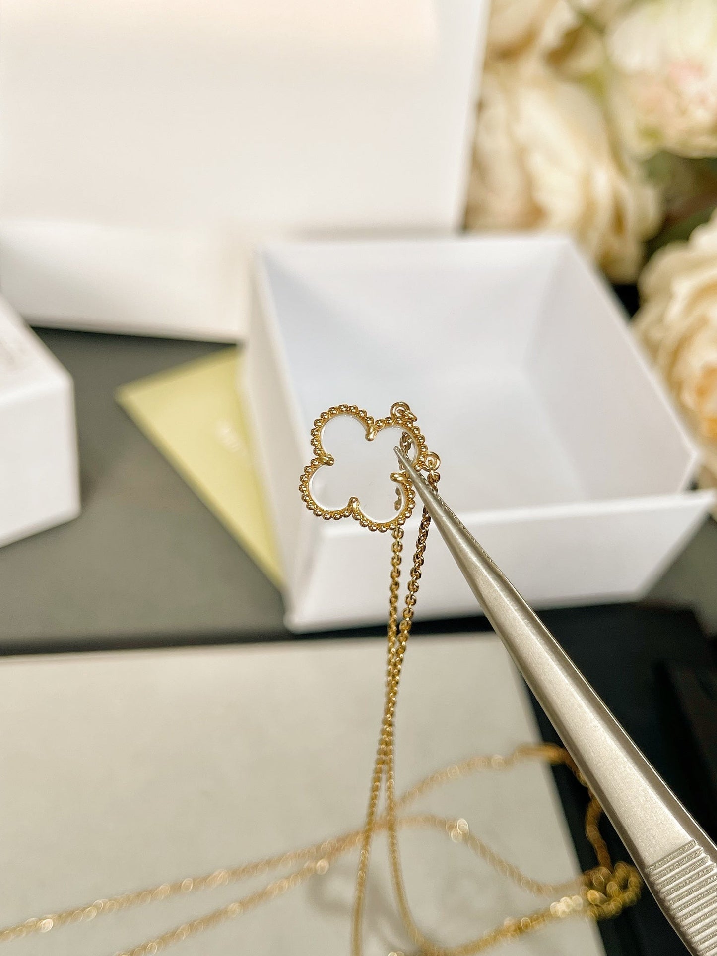 [Lumi Jewellery]CLOVER ROCK CRYSTAL ROSE GOLD NECKLACE