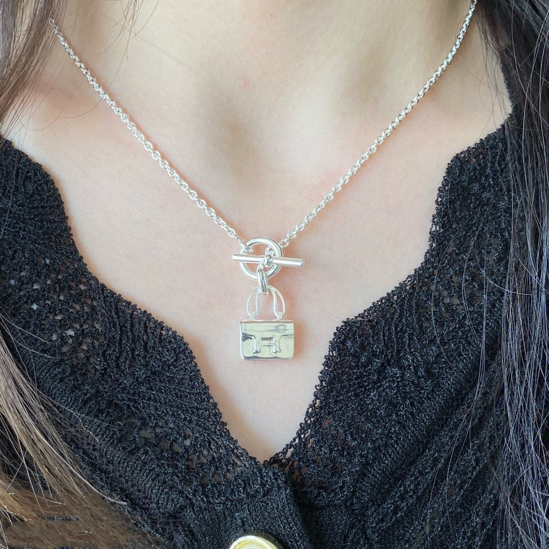 [Lumi Jewellery]CONSTANCE PEDANT SILVER NECKLACE