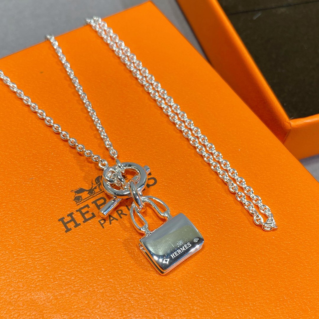 [Lumi Jewellery]CONSTANCE PEDANT SILVER NECKLACE