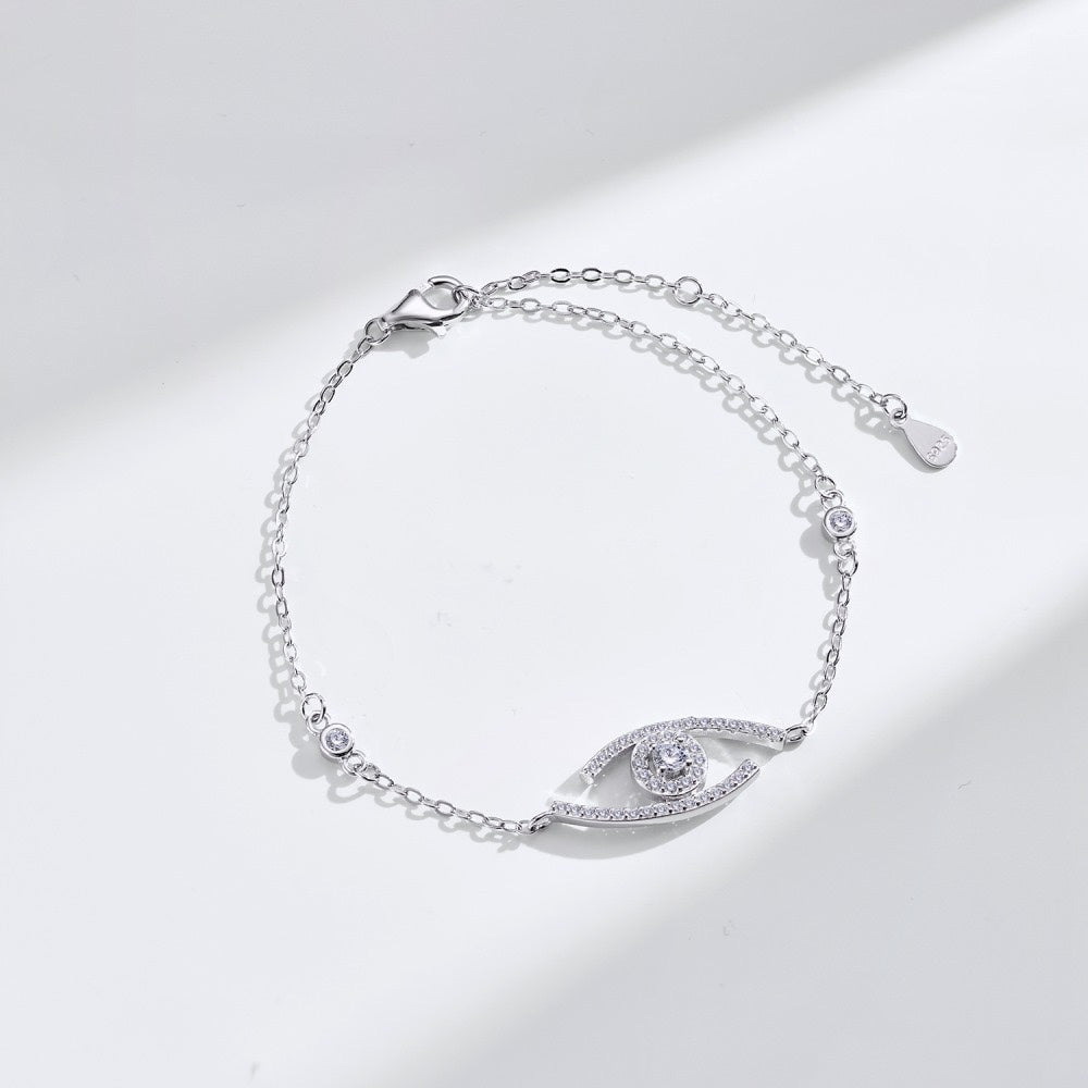 [Lumi]Lucky Eye Pave-Set Diamond Bracelet