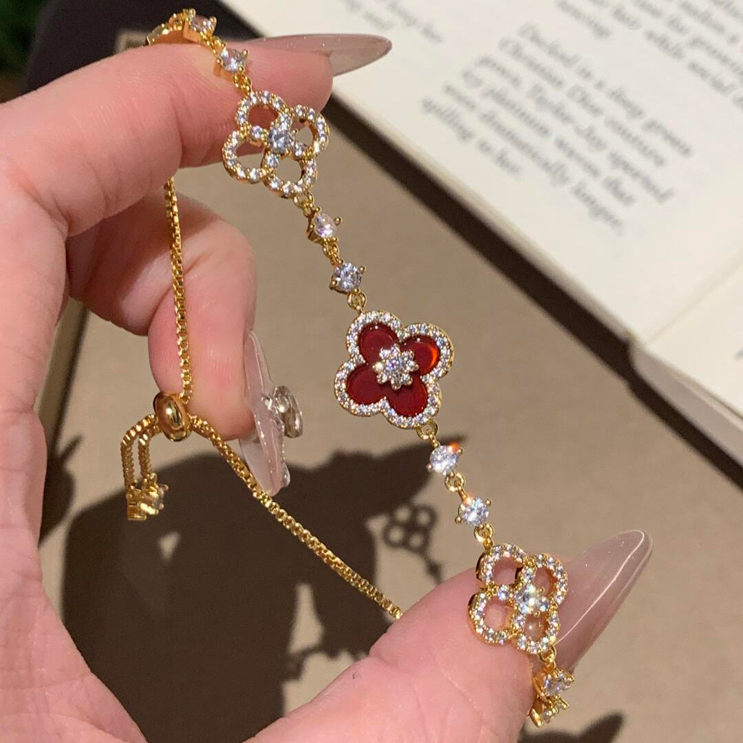 [Lumi Jewellery]CLOVER 5 MOTIF PINK BLUE RED WHITE BRACELET