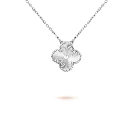 [Lumi Jewellery]CLOVER  15MM DIAMOND LASER NECKLACE SILVER