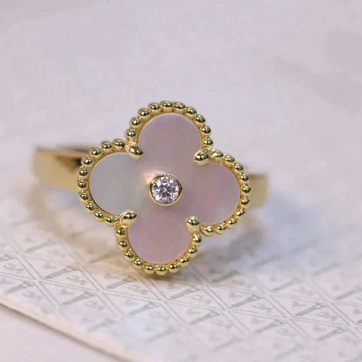 [Lumi Jewellery]CLOVER PINK MOP RING GOLD DIAMOND