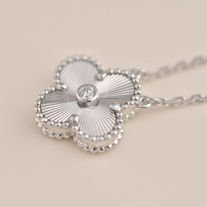 [Lumi Jewellery]CLOVER  15MM DIAMOND LASER NECKLACE SILVER