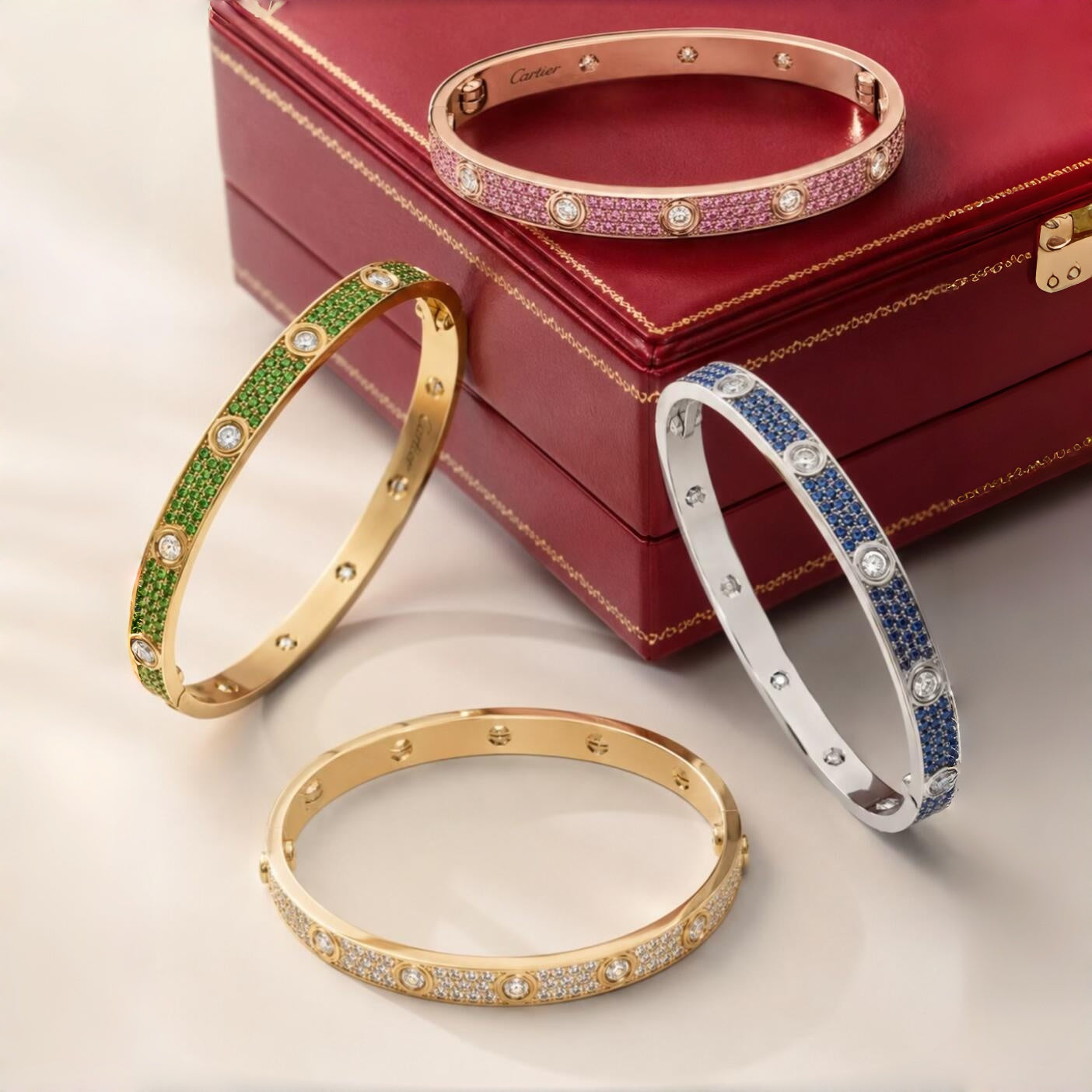 [Lumi  Jewelry]2026 PAVE GEMSTONE LOVE BRACELET 6.1MM 10 DIAMONDS