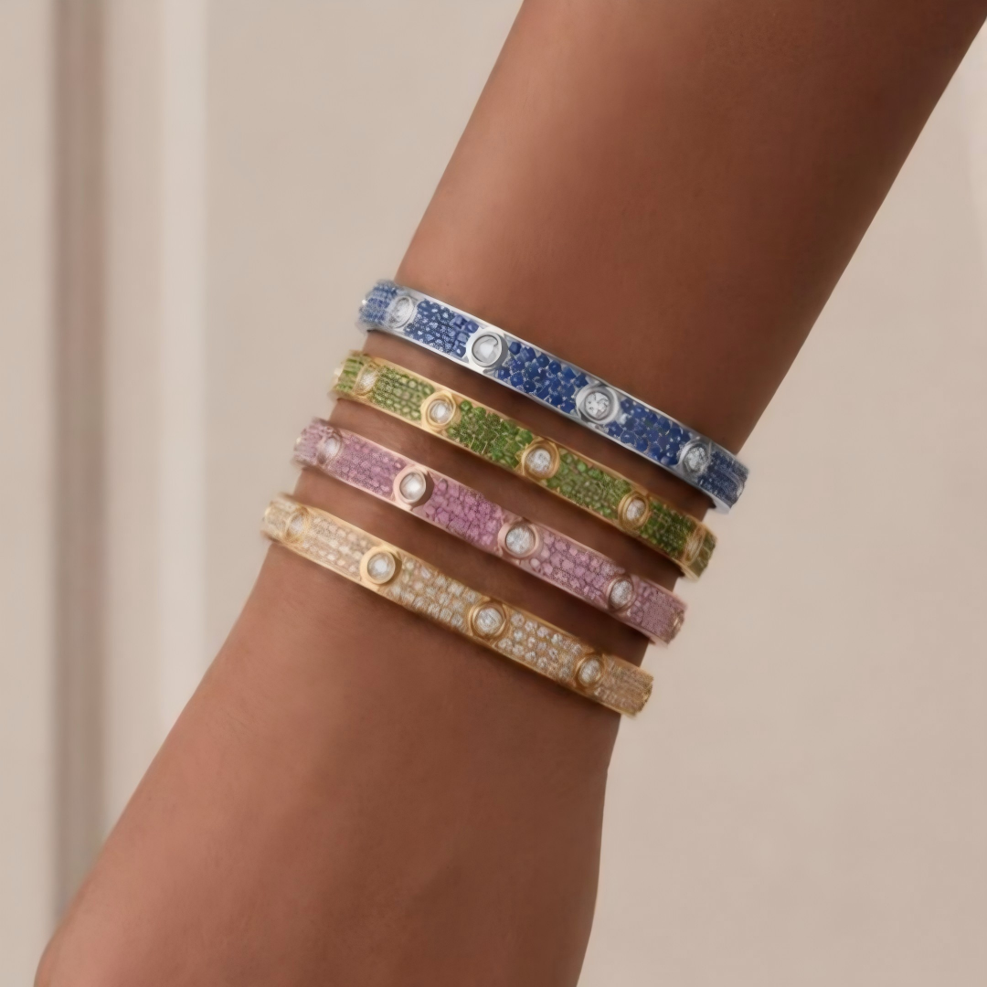 [Lumi  Jewelry]2026 PAVE GEMSTONE LOVE BRACELET 6.1MM 10 DIAMONDS