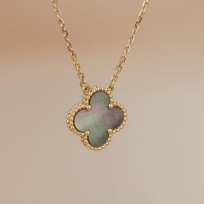 [Lumi Jewellery]CLOVER 15MM  GRAY MOTHER OF PEARL NECKLACE