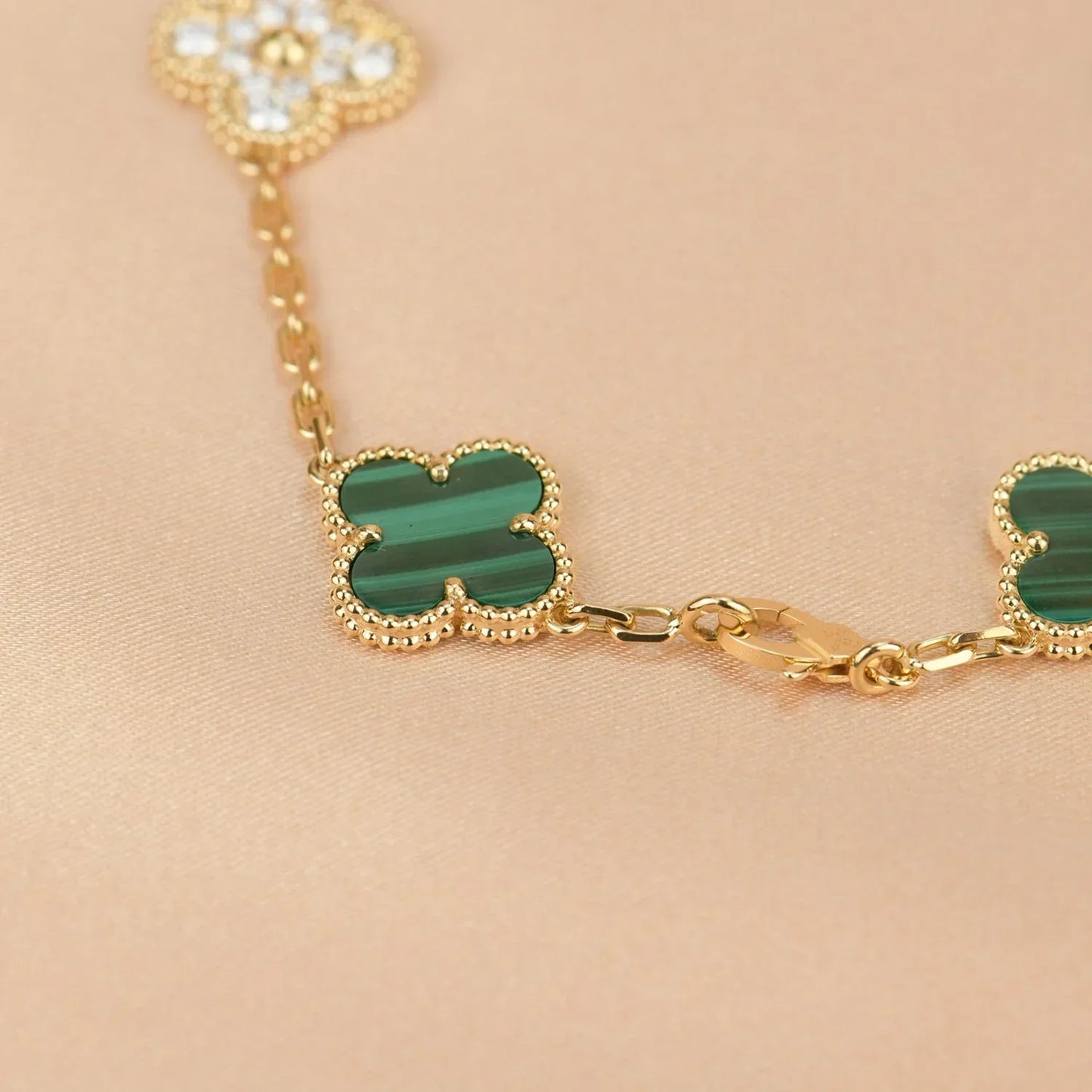 [Lumi Jewellery] CLOVER 5 MOTIF MALACHITE BRACELET COLLECTION