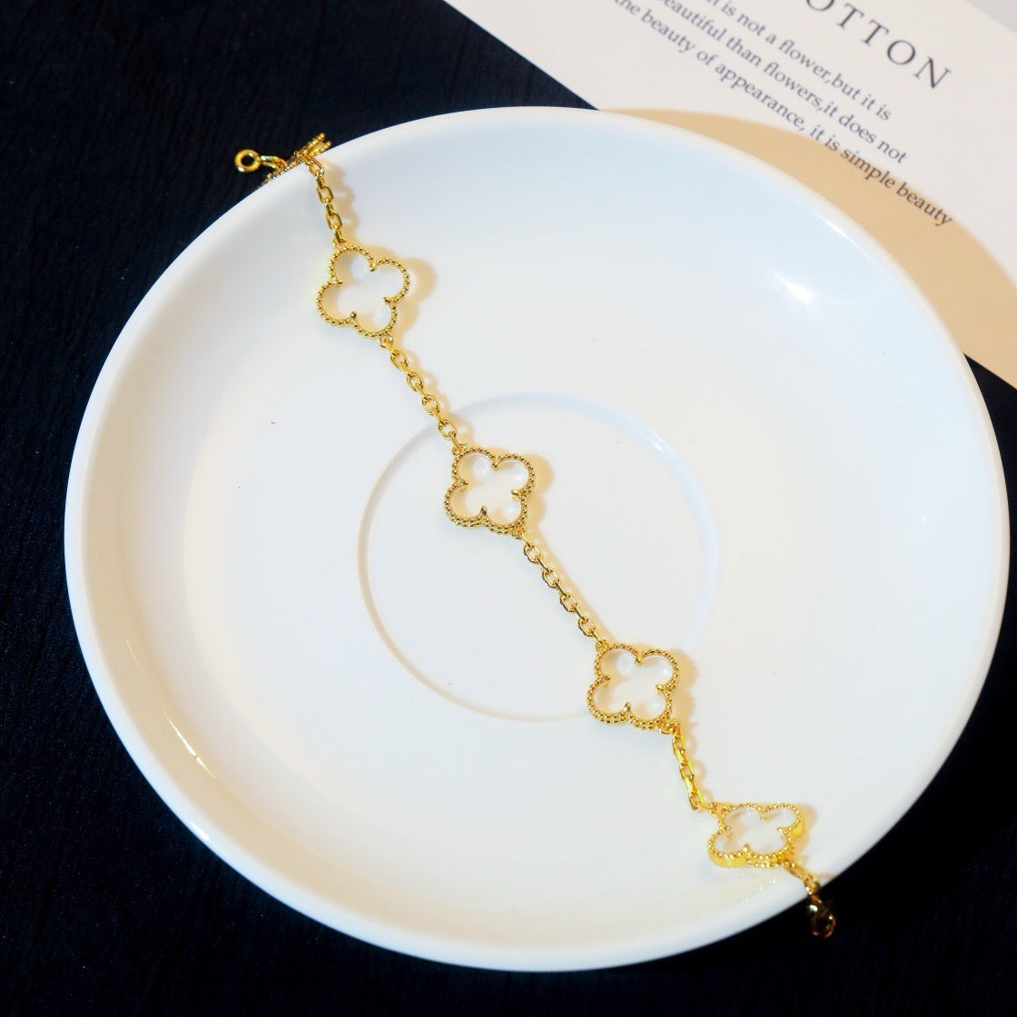 [Lumi Jewellery]CLOVER 5 MOTIF ROCK CRYSTAL BRACELET