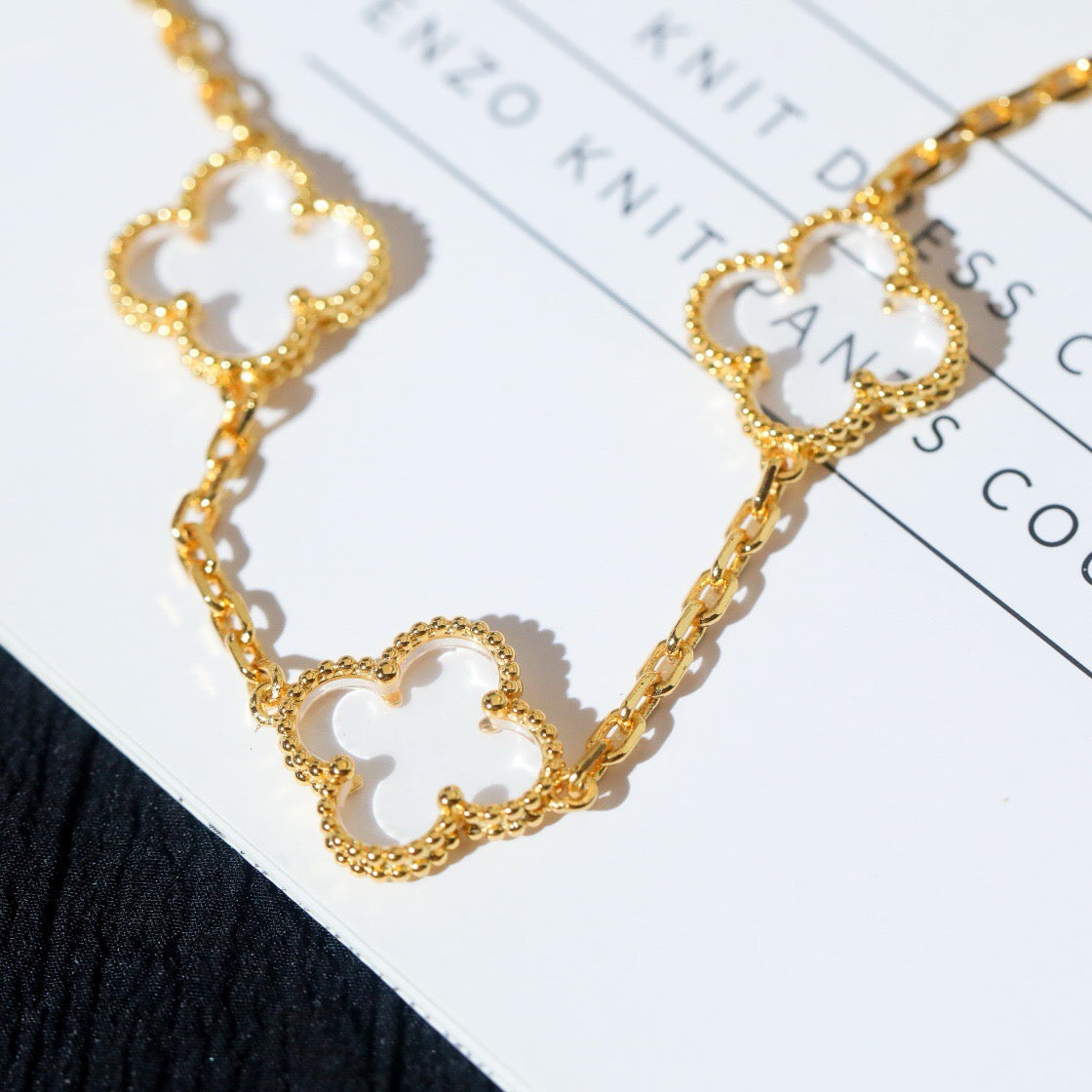 [Lumi Jewellery]CLOVER 5 MOTIF ROCK CRYSTAL BRACELET