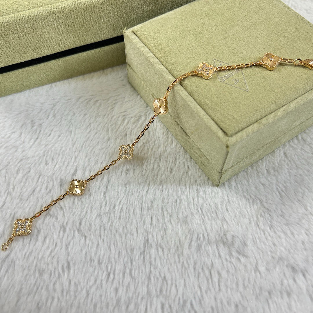 [Lumi Jewellery]CLOVER 6 MOTIF DIAMOND LASER BRACELET