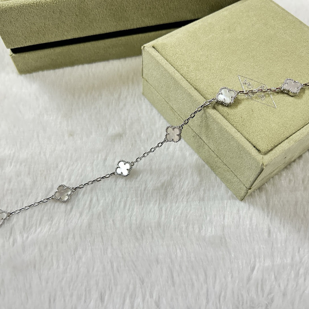 [Lumi Jewellery]CLOVER 6 MOTIF WHITE MOP BRACELET