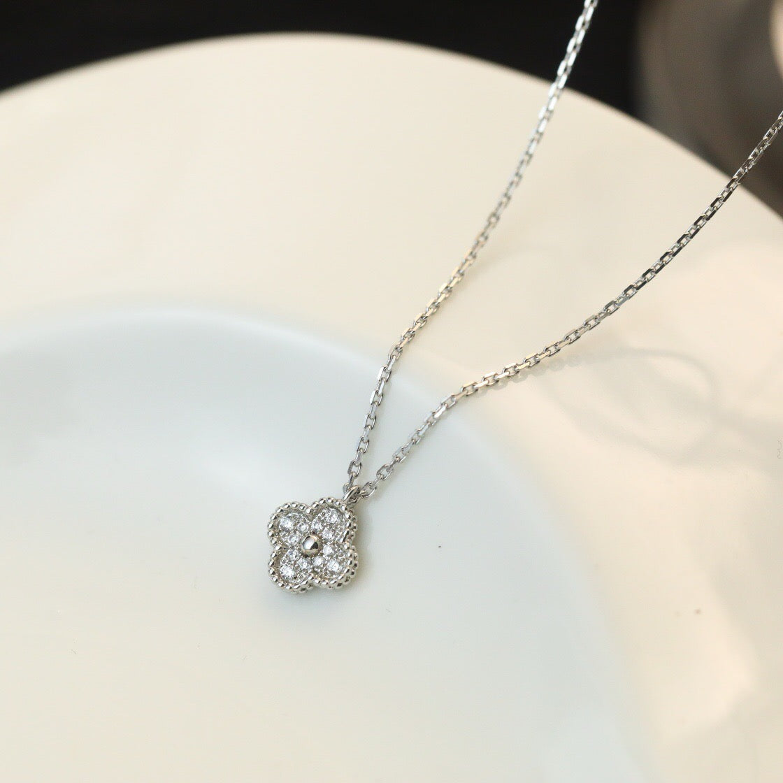 [Lumi Jewellery]CLOVER MINI 9.5MM PENDANT DIAMOND NECKLACE