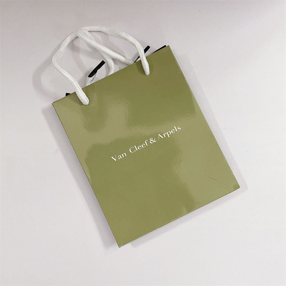 [Lumi Jewellery]VA CLOVER BRACELET NECKLACE RING BOX GIFT BAG