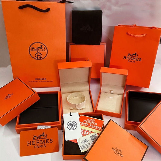 [Lumi Jewellery]HM BRACELET NECKLACE RING BOX GIFT BAG