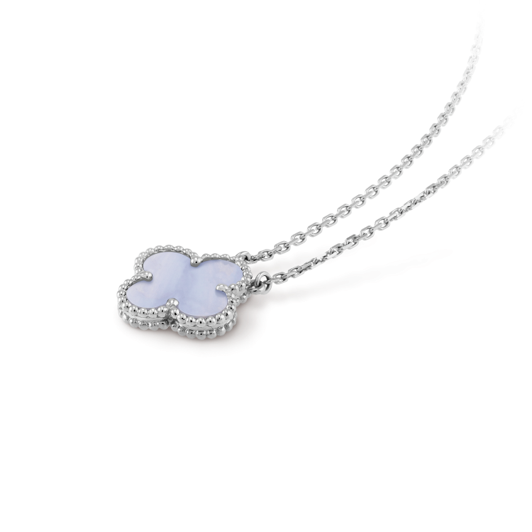 [Lumi Jewellery]CLOVER 15MM BLUE CHALCEDONY NECKLACE SILVER