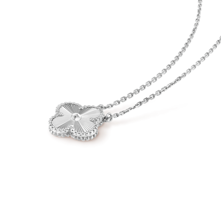 [Lumi Jewellery]CLOVER 15MM LASER NECKLACE SILVER