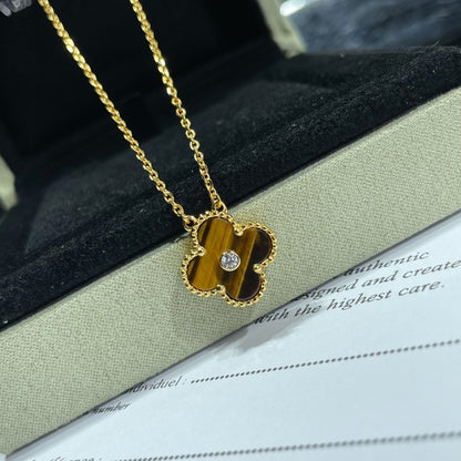 [Lumi Jewellery]CLOVER 15MM DIAMOND AND YELLOW TIGER'S EYE AGATE necklace