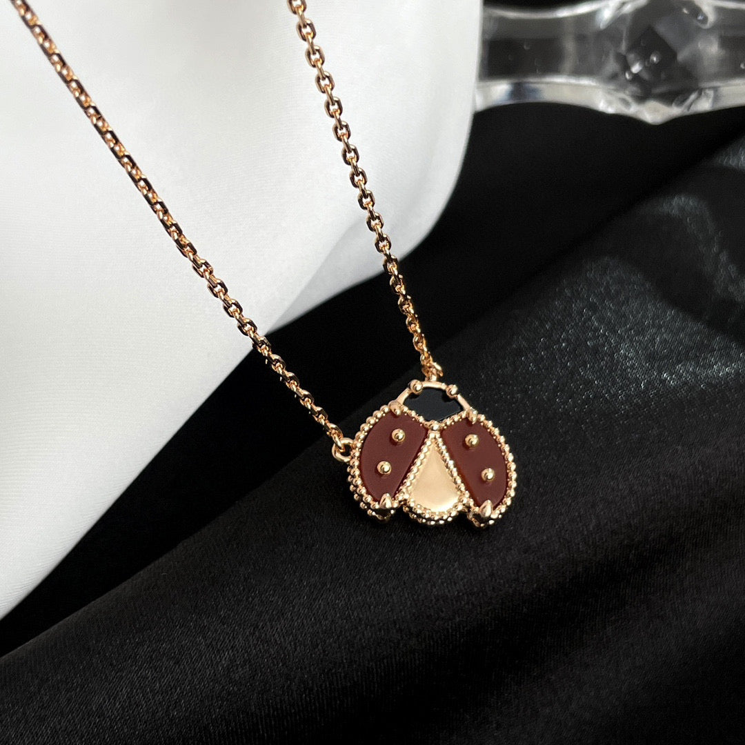 [Lumi Jewellery]LUCKY  CARNELIANS LADYBUG NECKLACE