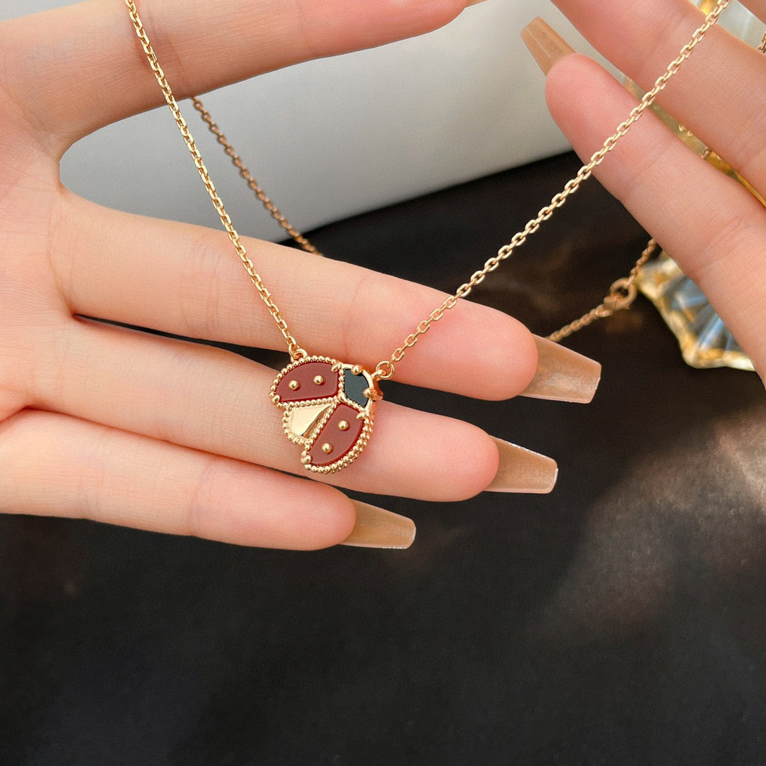 [Lumi Jewellery]LUCKY  CARNELIANS LADYBUG NECKLACE
