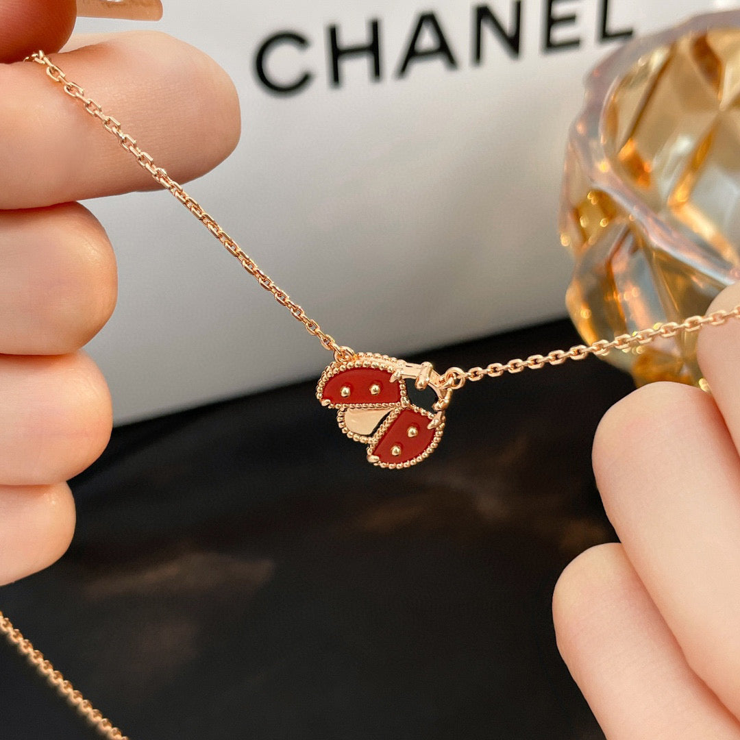[Lumi Jewellery]LUCKY  CARNELIANS LADYBUG NECKLACE