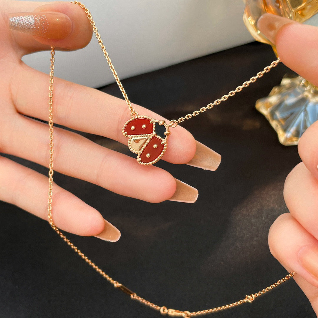 [Lumi Jewellery]LUCKY  CARNELIANS LADYBUG NECKLACE
