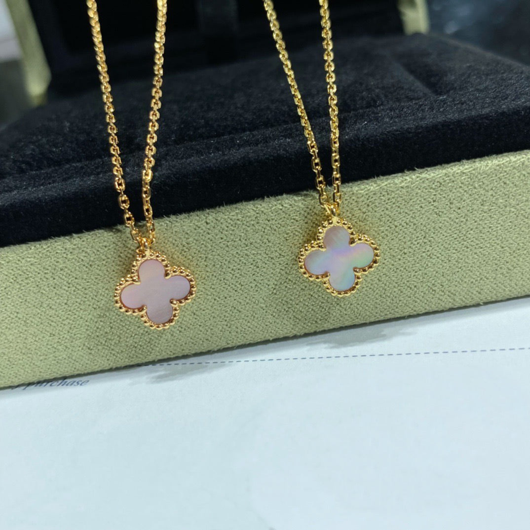 [Lumi Jewellery]CLOVER 9.5MM PINK MOTHER OF PEARL SINGLE FLOWER NECKLACE