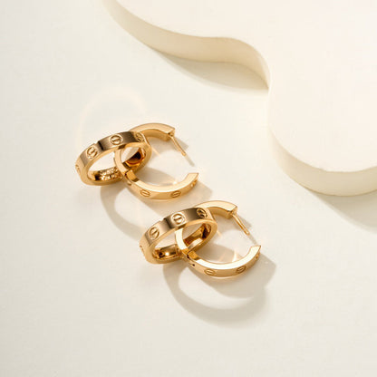 [Lumi Jewelery]LOVE 3.3MM DANGLE HALF DIAMOND EARRINGS